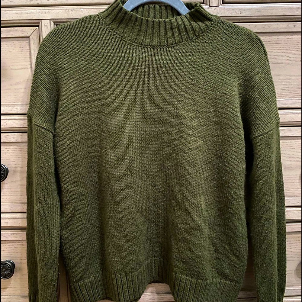 Mock neck Forever 21 sweater!